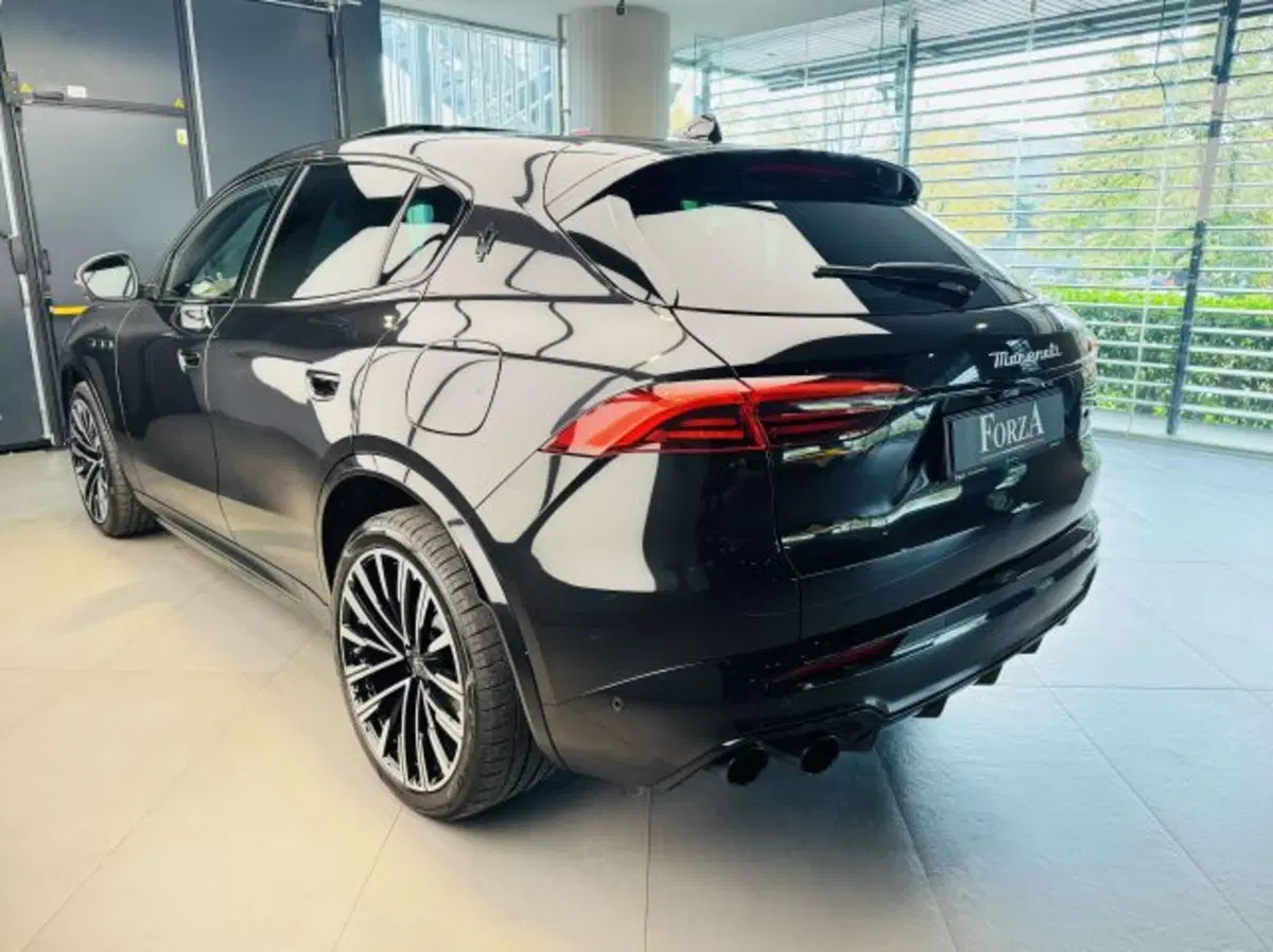 Maserati Grecale usata a Torino (6)