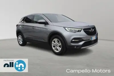 Opel Grandland X 1.2 Turbo 12V 130 CV Start&Stop aut. Elegance del 2020 usata a Venezia