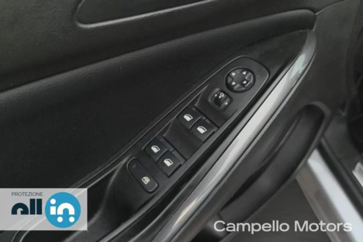 Opel Grandland X usata a Venezia (16)