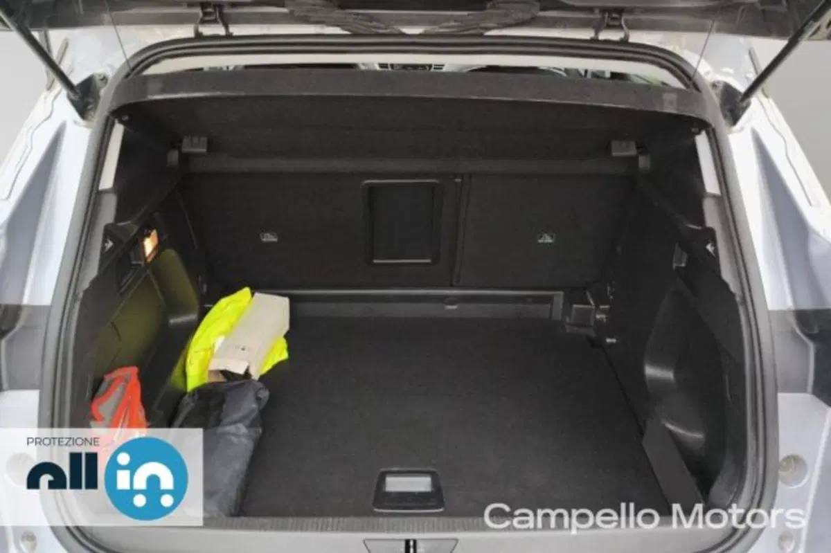 Opel Grandland X usata a Venezia (18)
