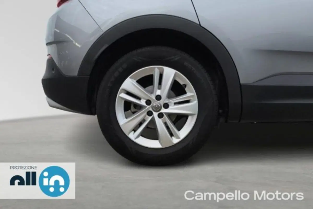 Opel Grandland X usata a Venezia (19)