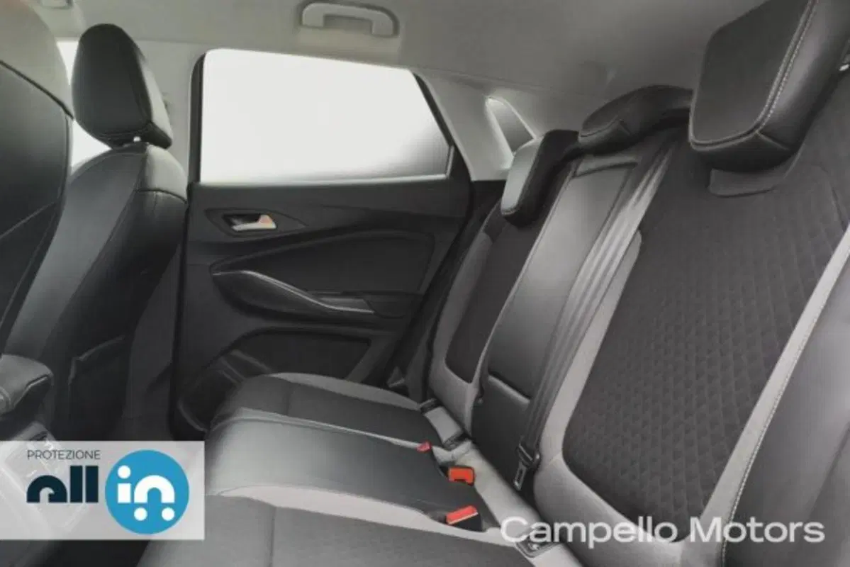 Opel Grandland X usata a Venezia (6)