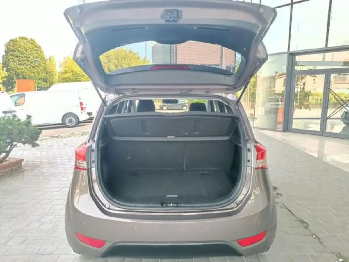 Hyundai ix20 usata a Pisa (14)