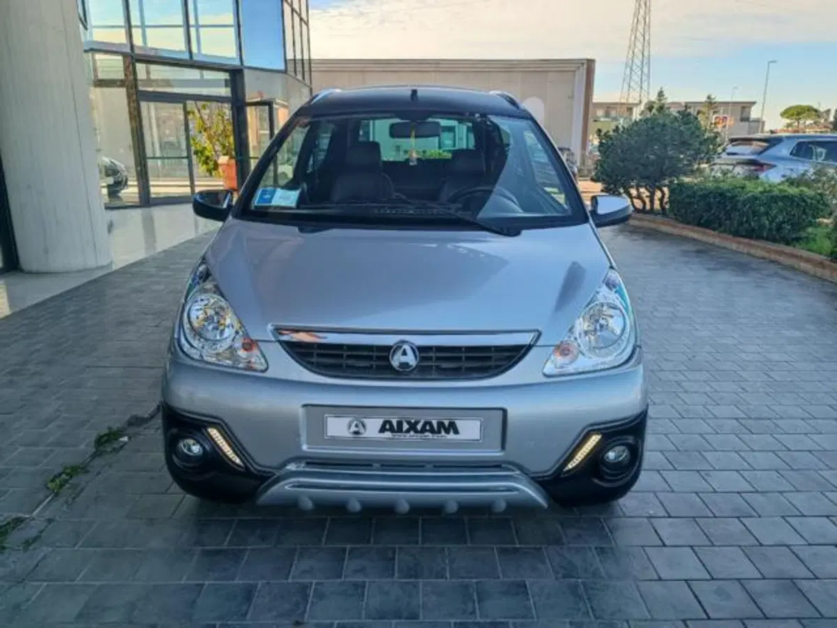 Aixam Crossover 400 usata a Pisa (15)