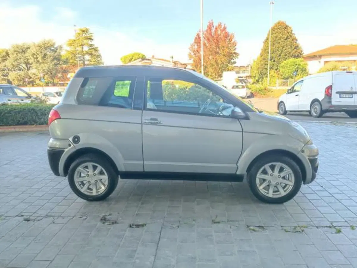 Aixam Crossover 400 usata a Pisa (6)
