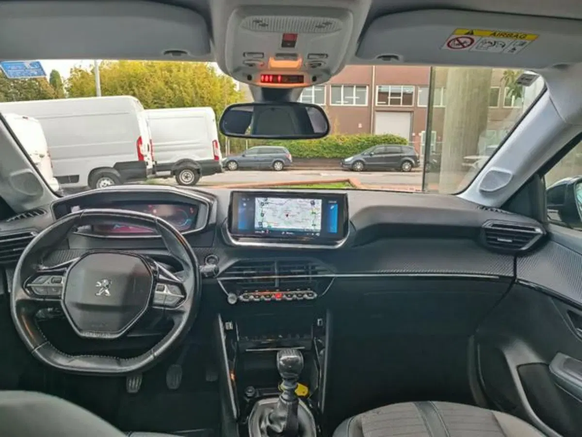 Peugeot 208 usata a Pisa (15)