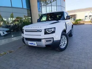 Land Rover Defender usata a Pisa