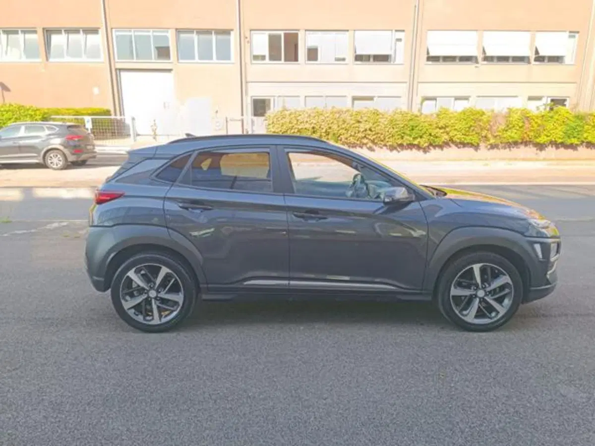 Hyundai Kona usata a Pisa (6)