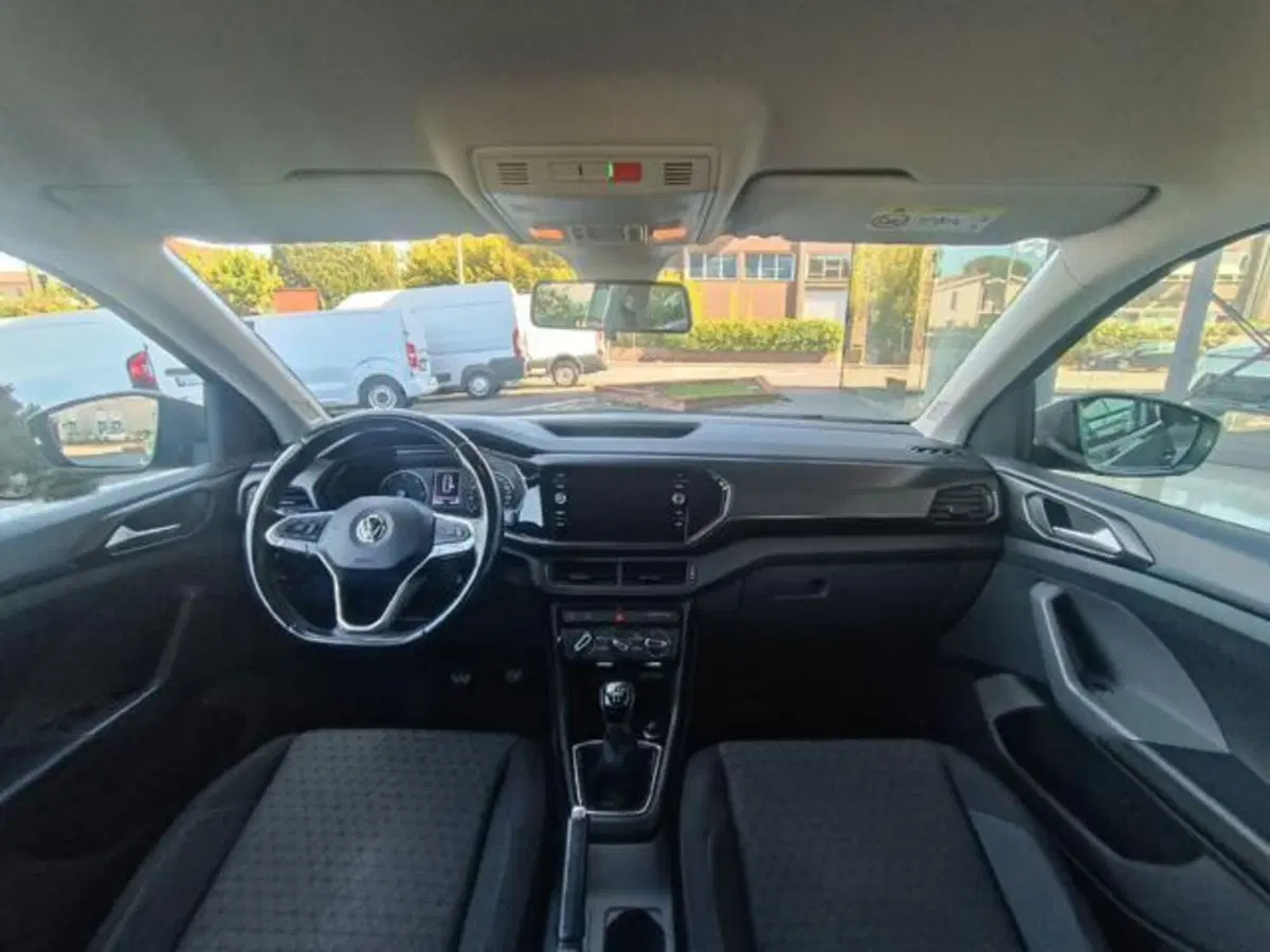 Volkswagen T-Cross usata a Pisa (6)