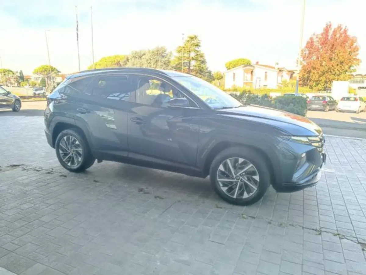 Hyundai Tucson usata a Pisa (3)