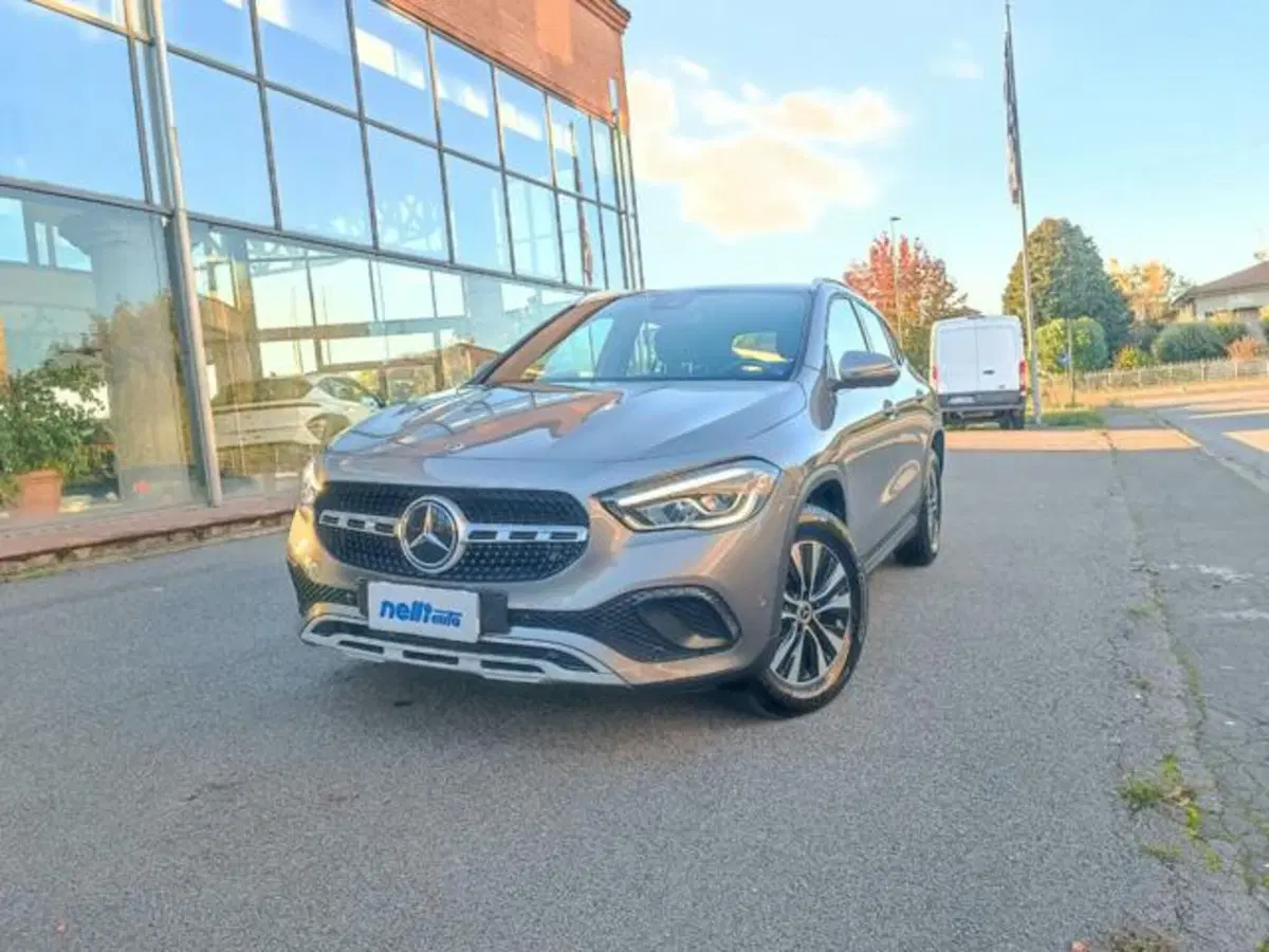 Mercedes-Benz GLA SUV usata a Pisa