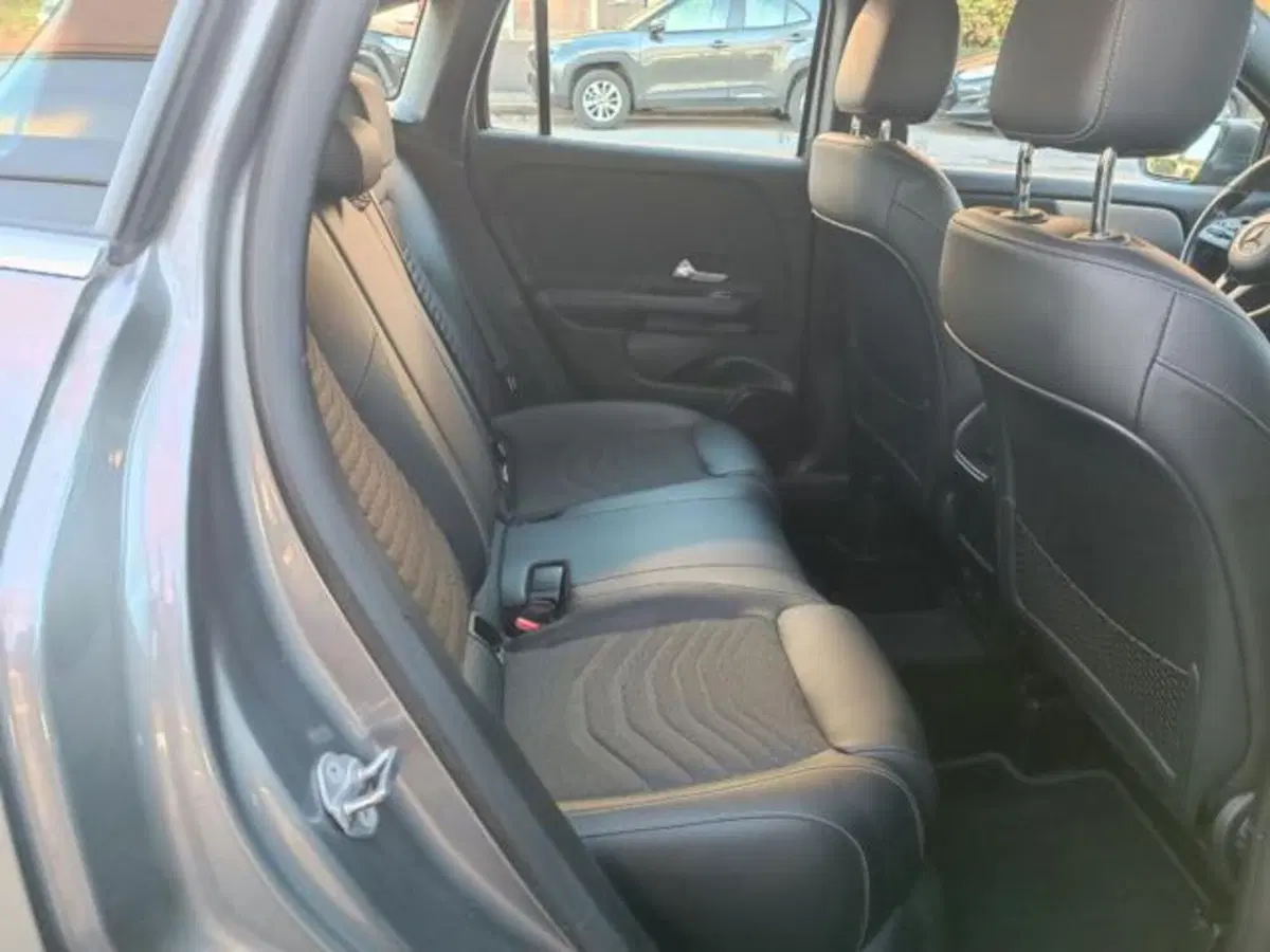Mercedes-Benz GLA SUV usata a Pisa (13)