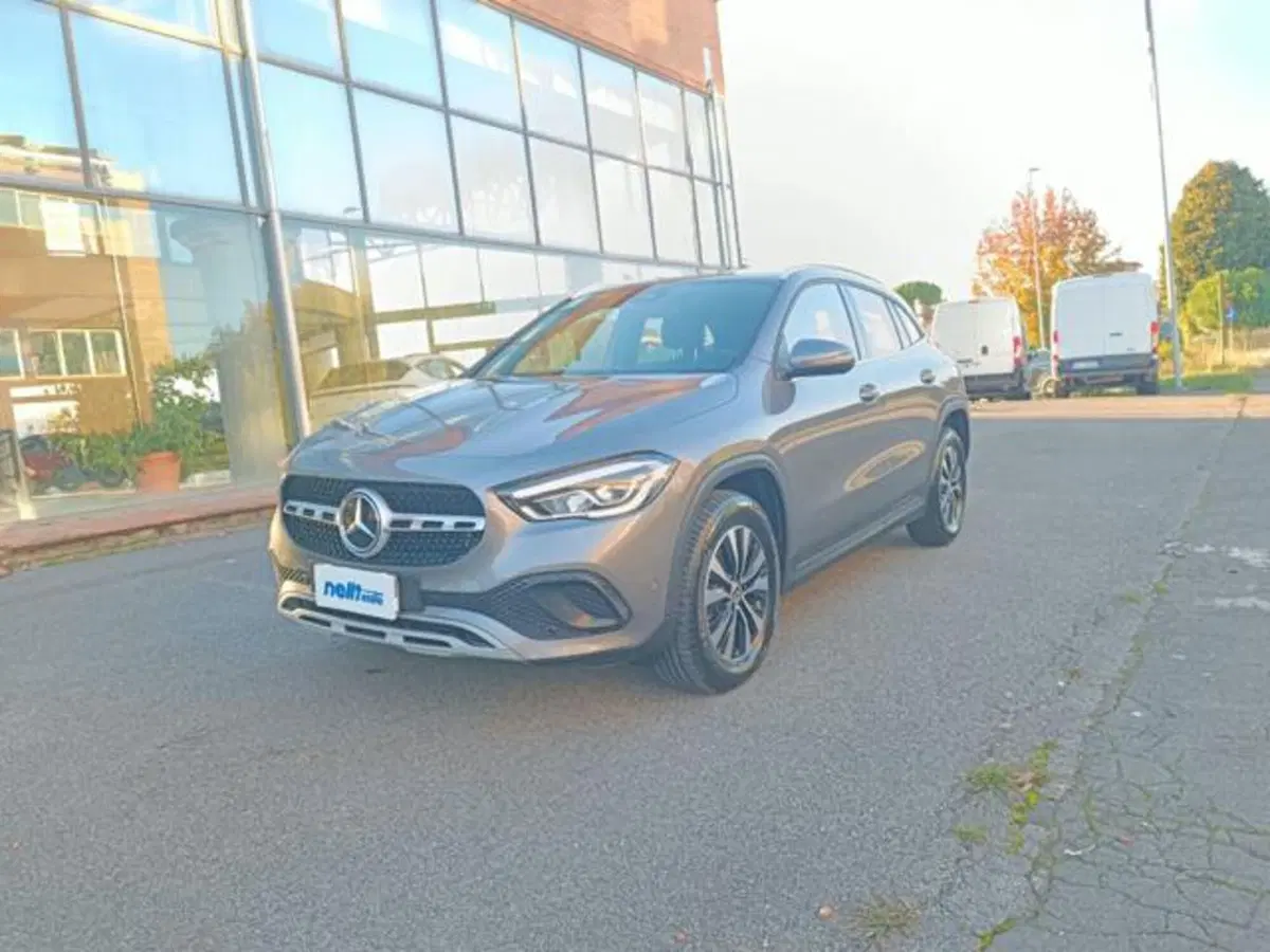 Mercedes-Benz GLA SUV usata a Pisa (5)
