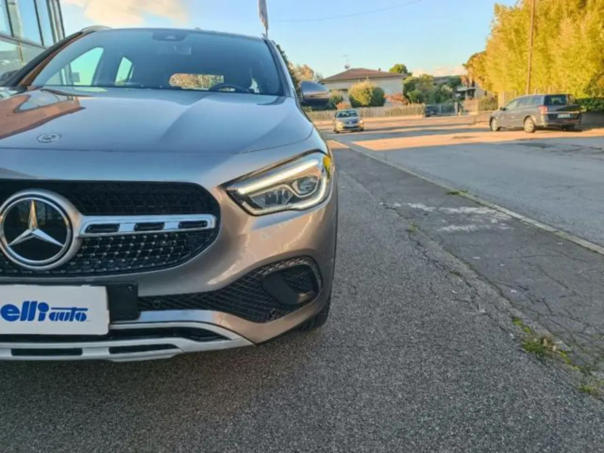 Mercedes-Benz GLA SUV usata a Pisa (6)