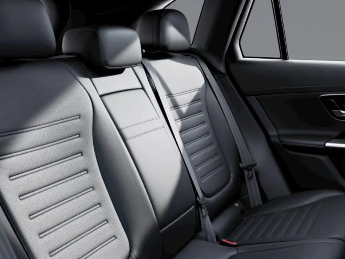 Mercedes-Benz GLC nuova a Verona (7)