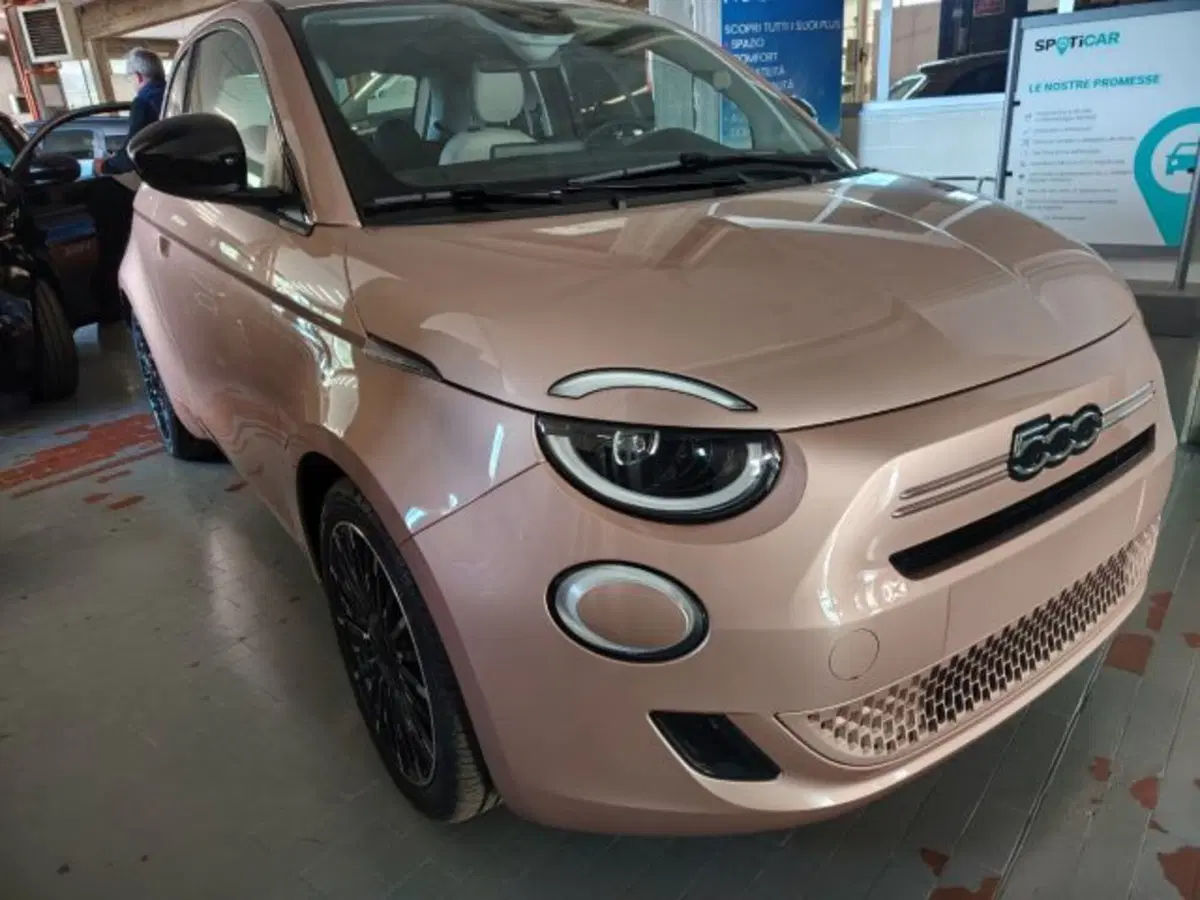Fiat 500 nuova a Forlì-Cesena (12)