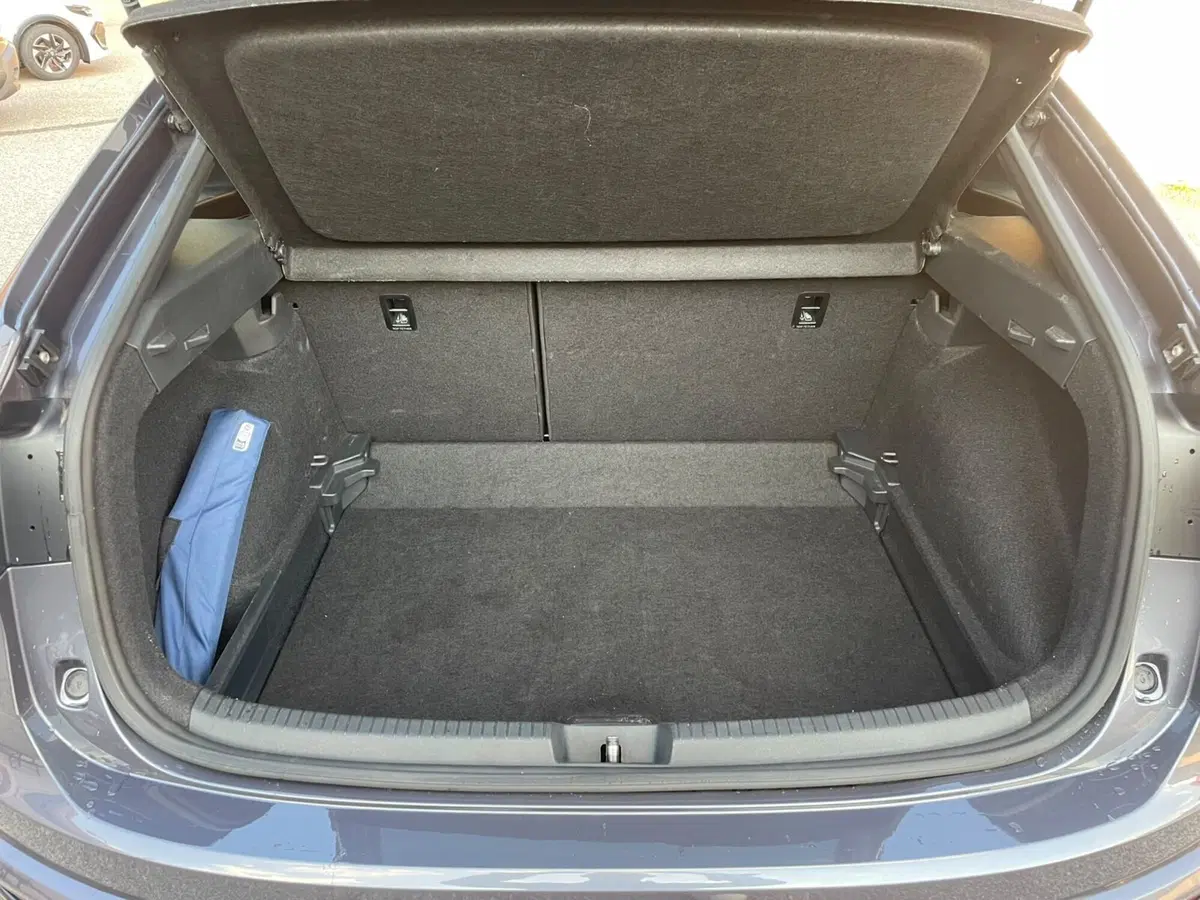 Volkswagen Taigo usata a Messina (13)