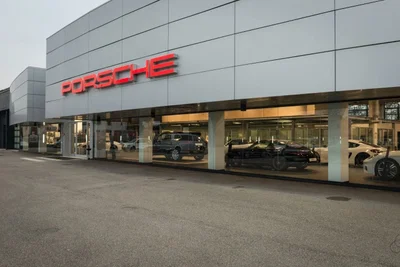 Centro Porsche Alessandria - Erre Esse S.p.A.